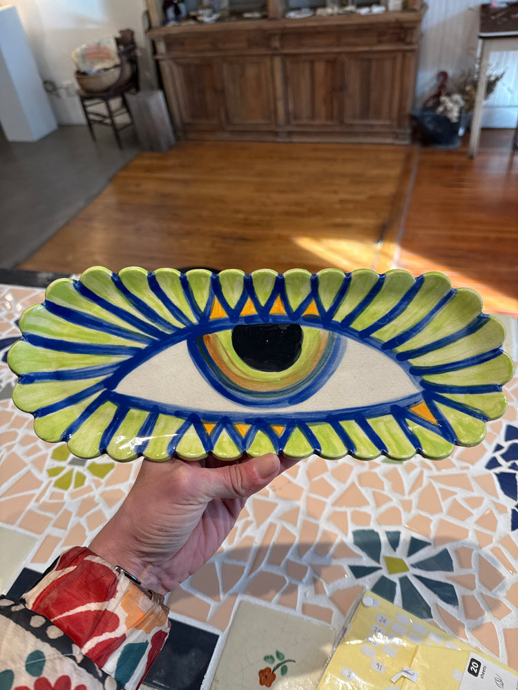 Verona eye ceramic plate