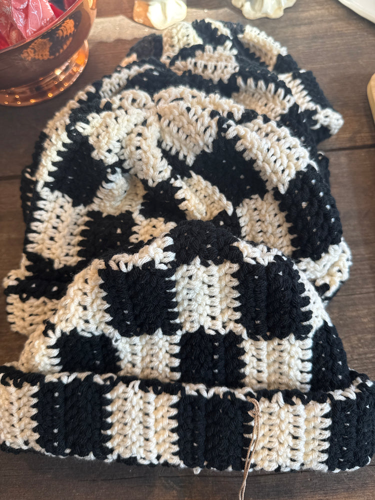 Twins checkboard beanie crochet