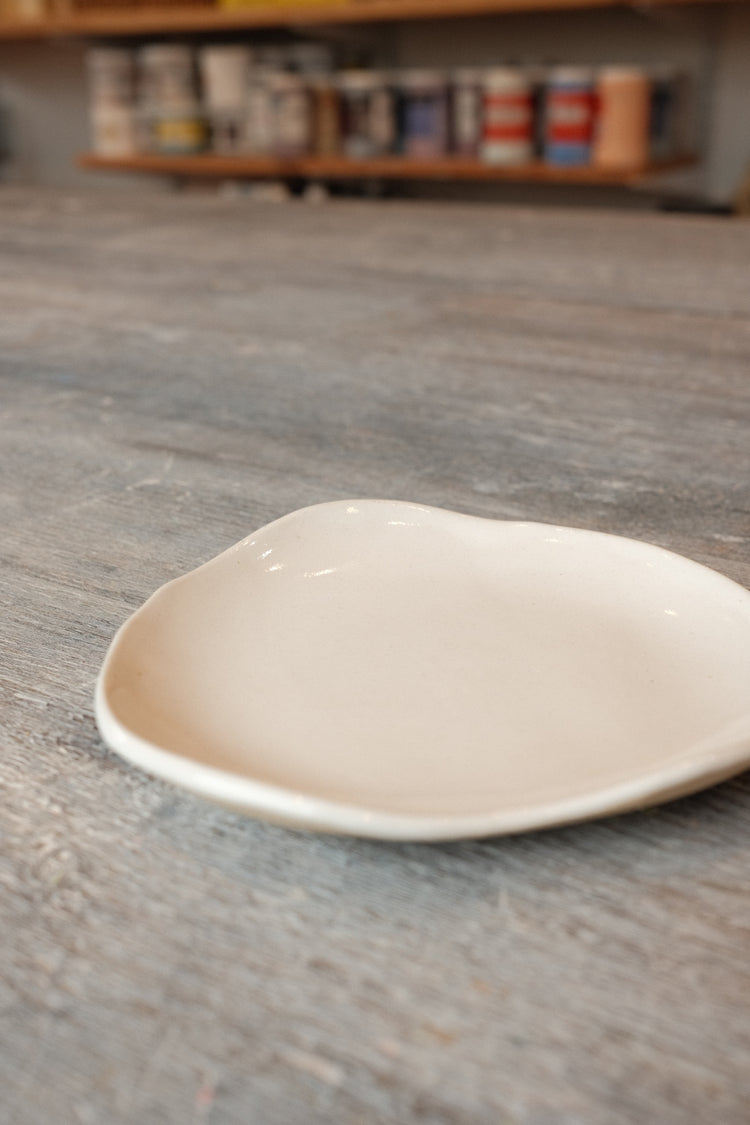 Bread plate