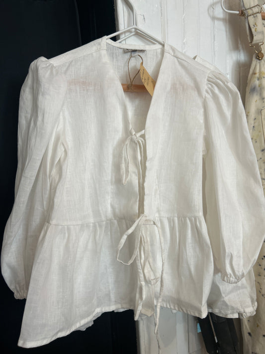 Carmen linen top made in Nicaragua