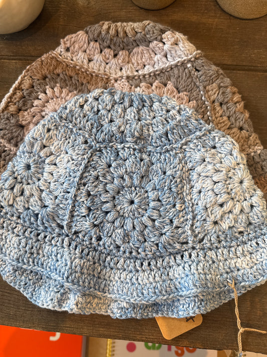 Twins crochet bucket hat