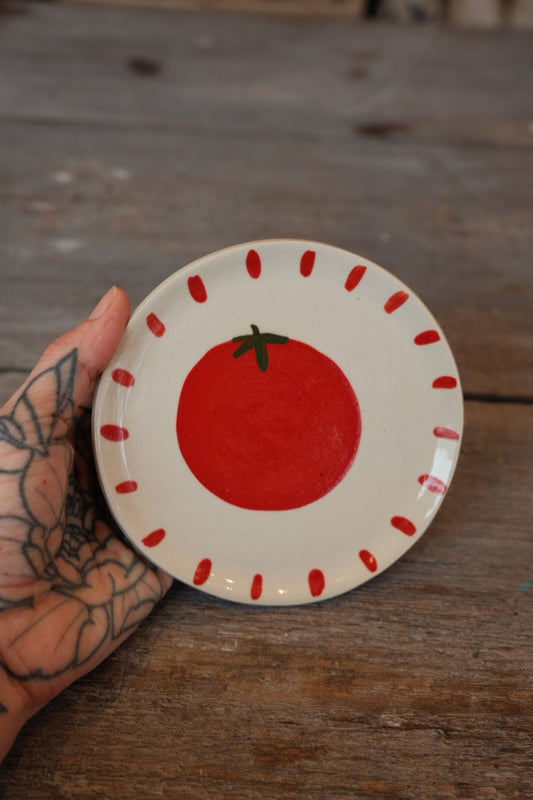 Tomato plates