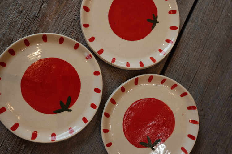 Tomato plates