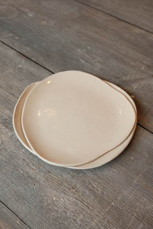 A set of two plates