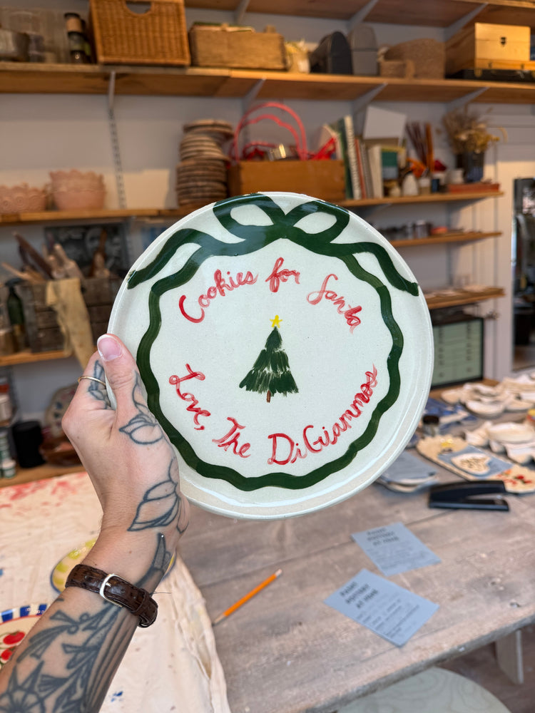 Private Glaze a Ceramic Plate or Platter